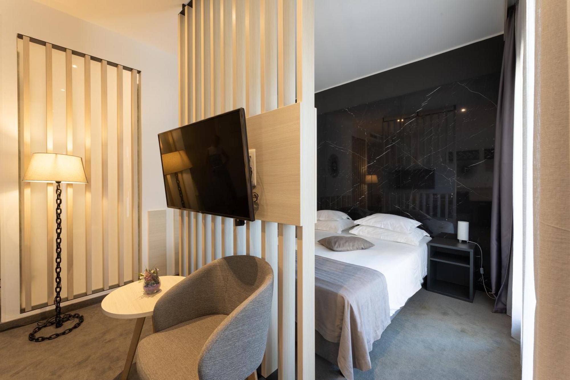 Palace 4* Solin